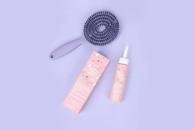 Jak wykonać peeling głowy, aby uniknąć problemów z łupieżem? Jak wykonać peeling głowy, aby uniknąć problemów z łupieżem?